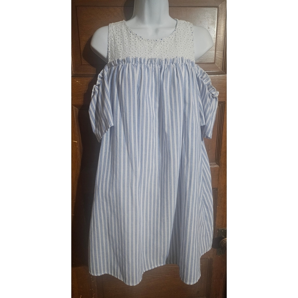 Andree By Unit Open Shoulder Striped Dress